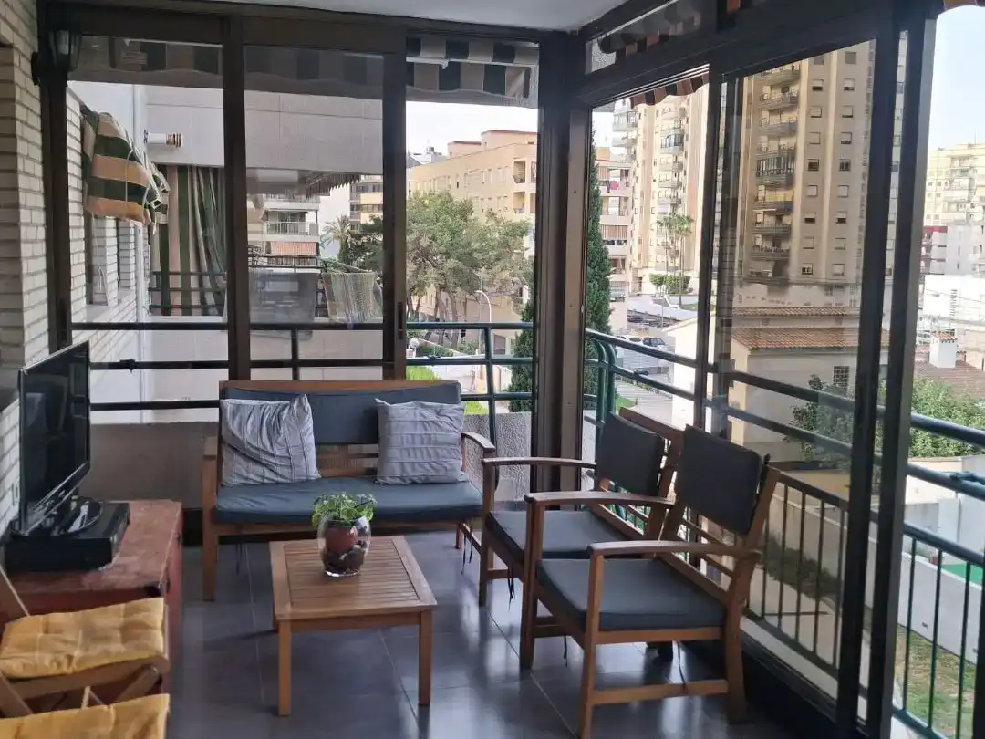 Terrassa de Pis de lloguer en Benicasim / Benicàssim amb Aire condicionat, Piscina i Balcó