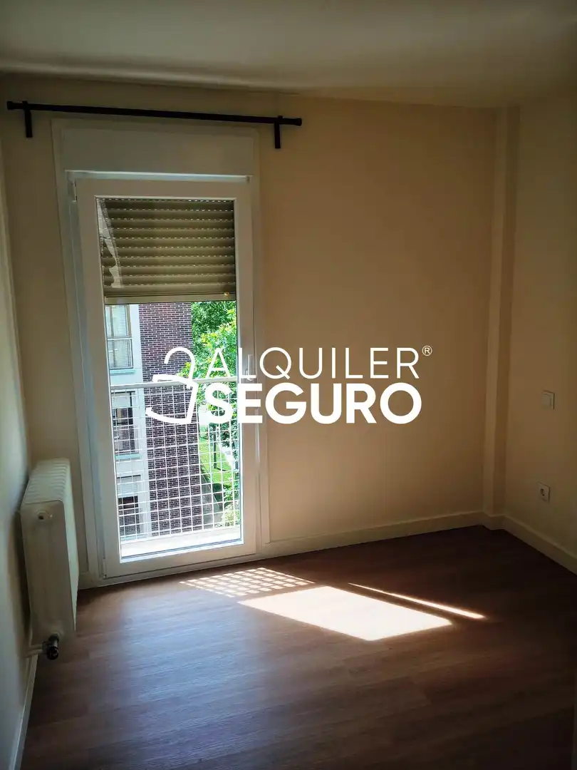 Habitación de Piso de alquiler en Valladolid con Calefacción y Trastero