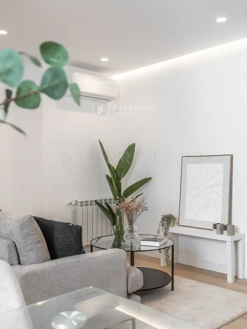 Balcony of Flat for sale in Madrid  with Air Conditioner, Heating and Terrace