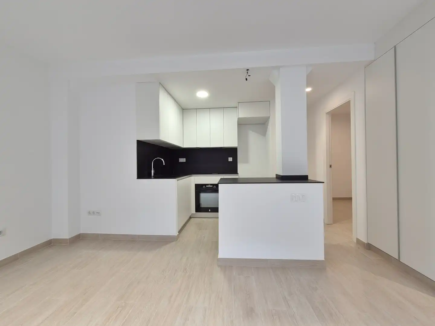 Cocina de Piso en venta en Valencia con Aire acondicionado, Parquet y Horno