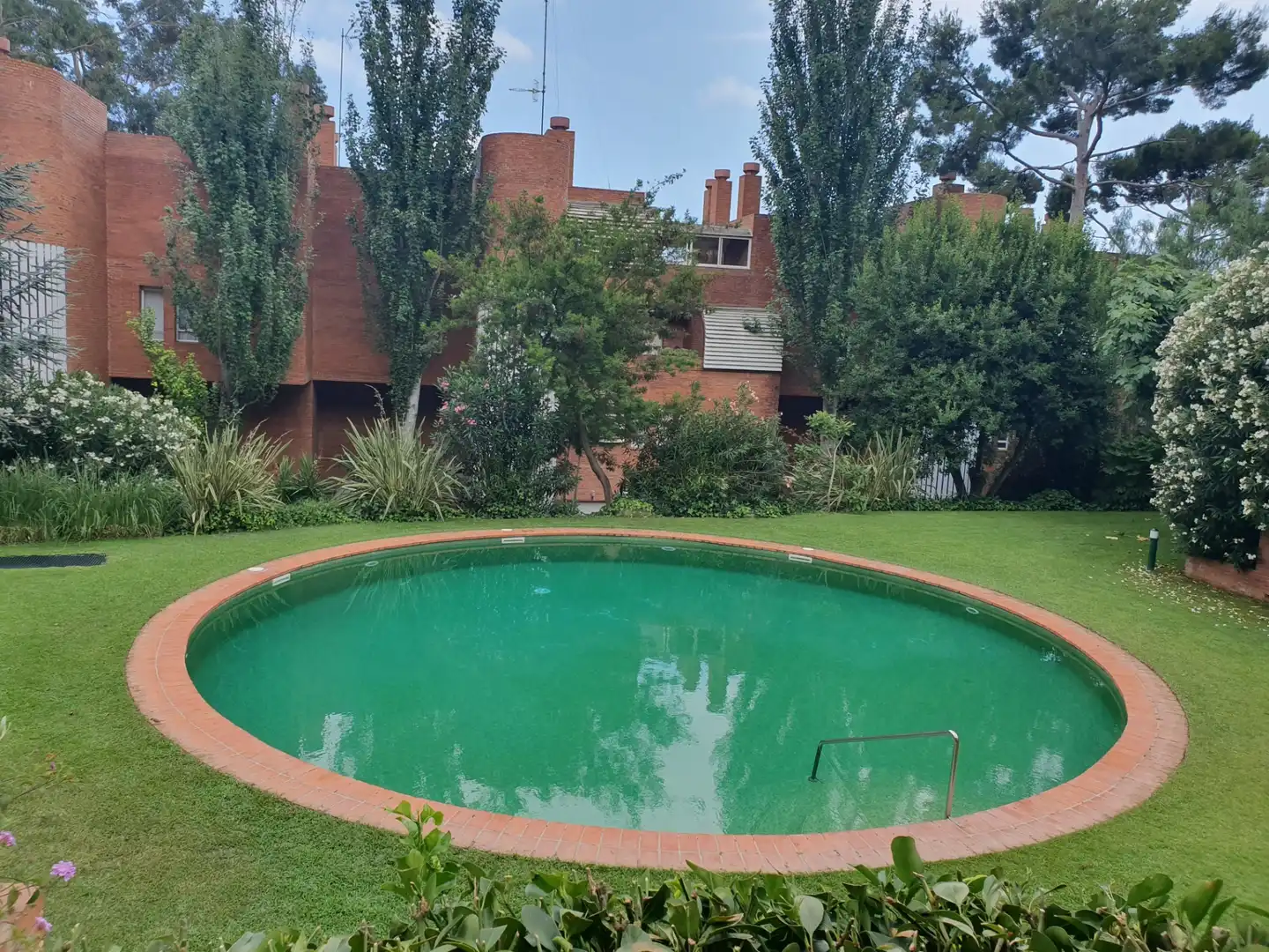 Piscina de Piso en venta en Sant Vicenç de Montalt con Calefacción, Terraza y Piscina comunitaria