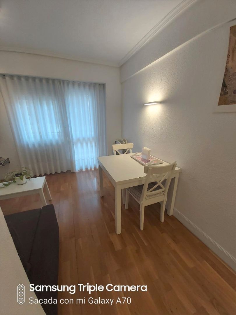 Bedroom of Apartment for sale in Bilbao   with Heating, Furnished and Oven