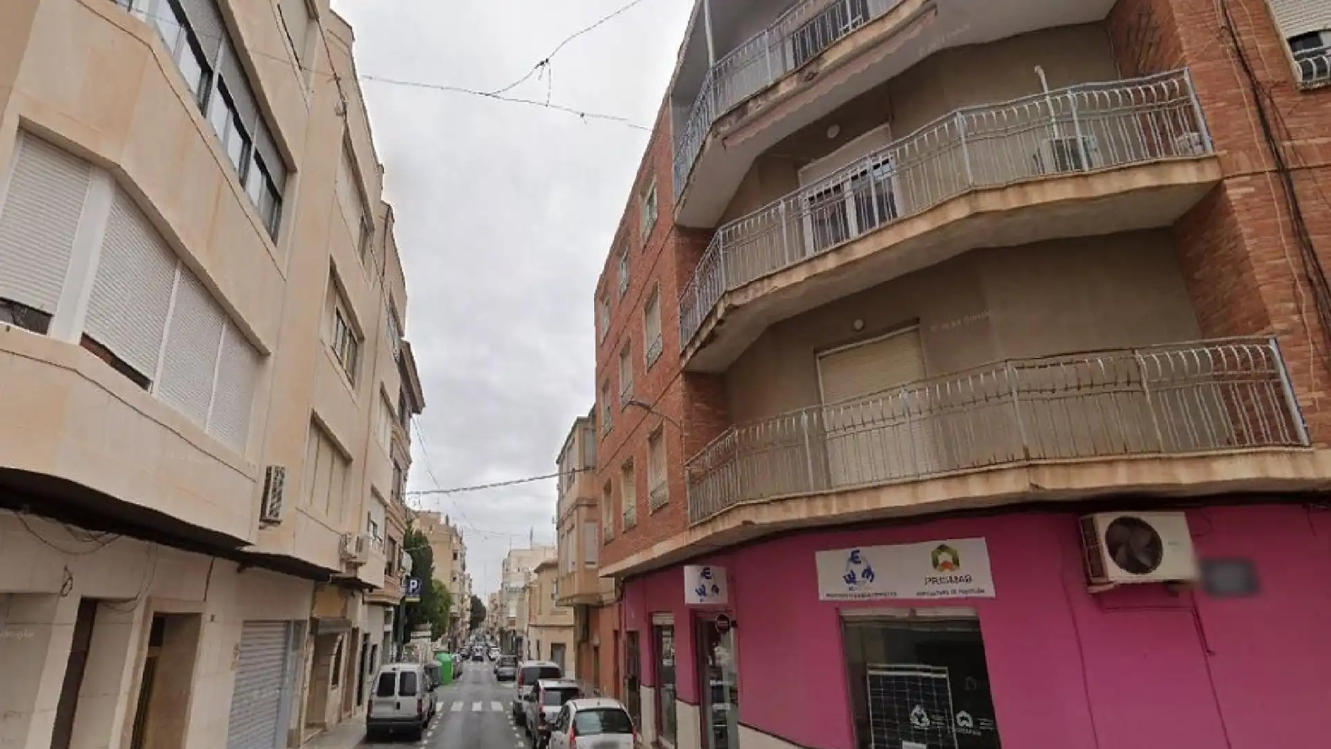 Vista exterior de Piso en venta en Novelda