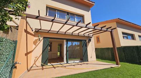 Foto 3 de Casa adosada en venda a Carrer del Vigatà, Puntabrava - Port Salvi, Girona