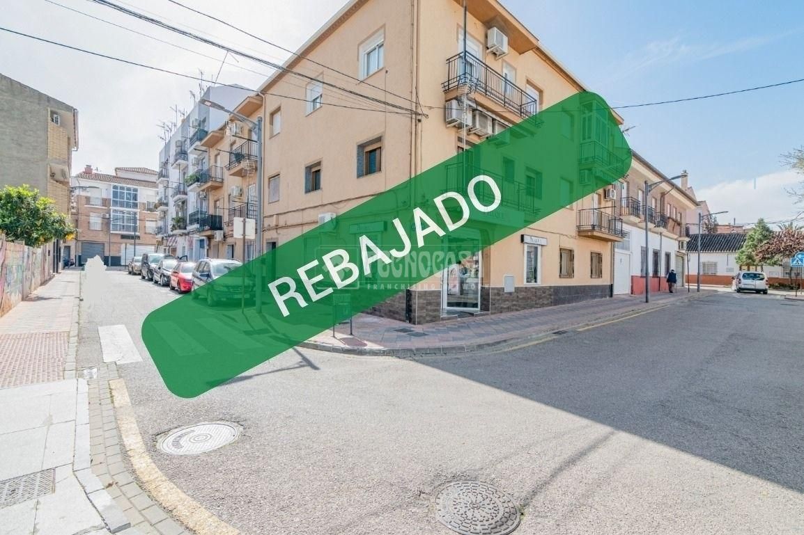 Vista exterior de Pis en venda en Armilla amb Aire condicionat i Balcó