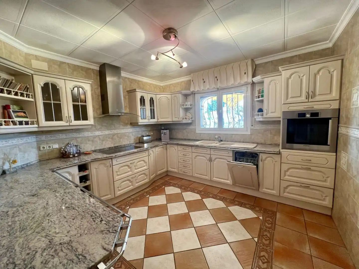 Casa con jardín en venta en Miami Platja, imagen 3