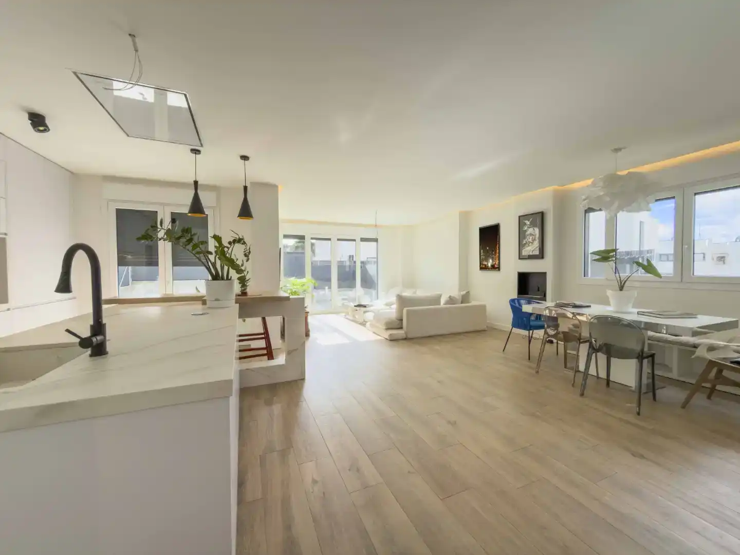 Sala d'estar de Casa o xalet en venda en Arroyomolinos (Madrid)