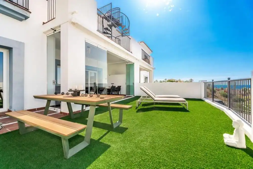Terraza de Planta baja en venta en Benahavís con Aire acondicionado, Jardín privado y Terraza