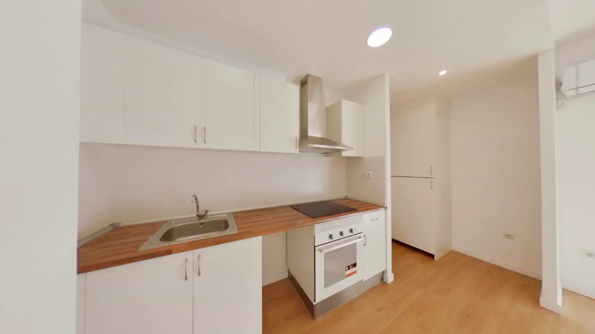 Cocina de Piso en venta en Terrassa con Parquet