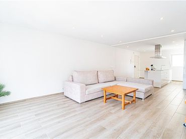 Flat with lift for sale in S'Arenal