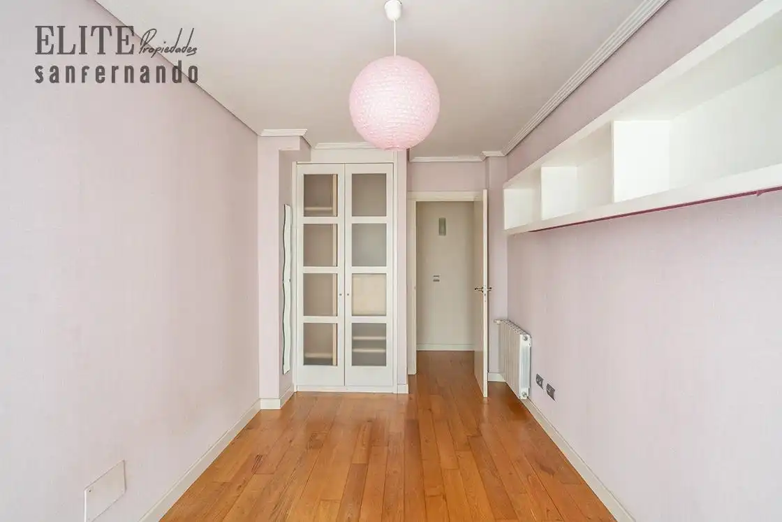 Habitación de Piso en venta en Santander con Calefacción, Jardín privado y Parquet