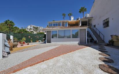 Exterior view of Single-family semi-detached for sale in Mijas  with Air Conditioner, Private garden and Terrace