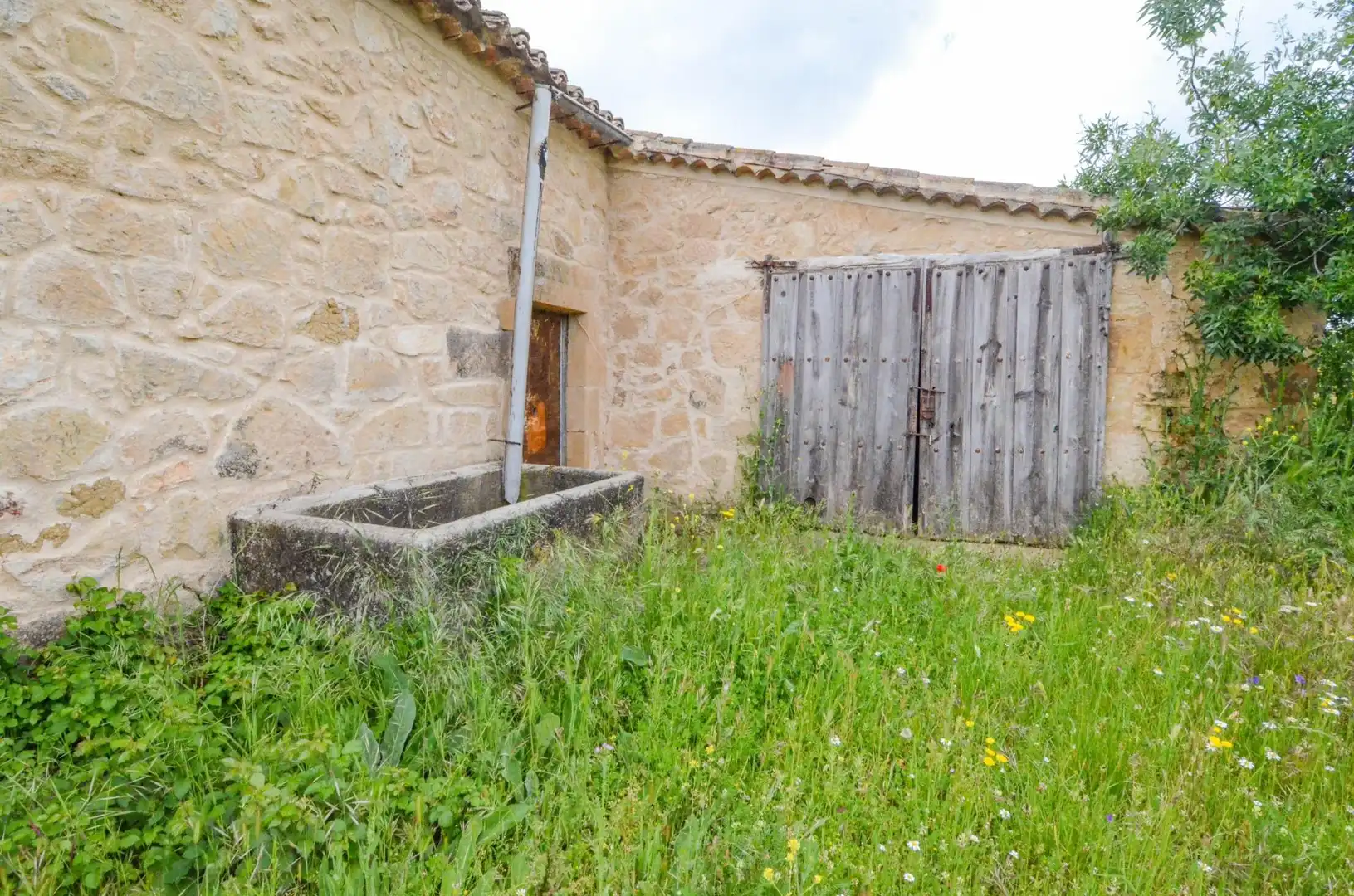 Vista exterior de Residencial en venda en Doñinos de Salamanca
