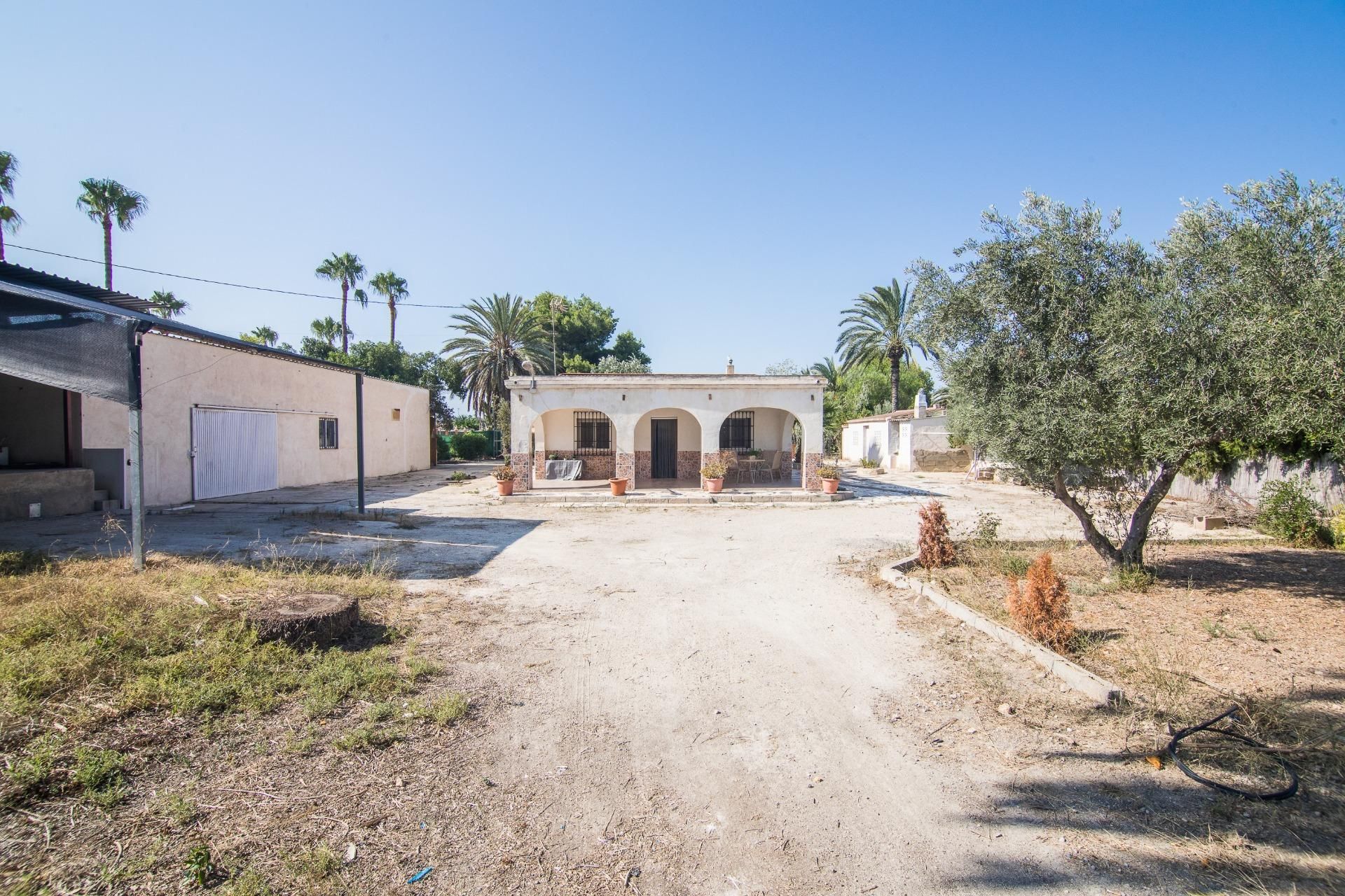 Exterior view of House or chalet for sale in Elche / Elx  with Air Conditioner, Heating and Private garden