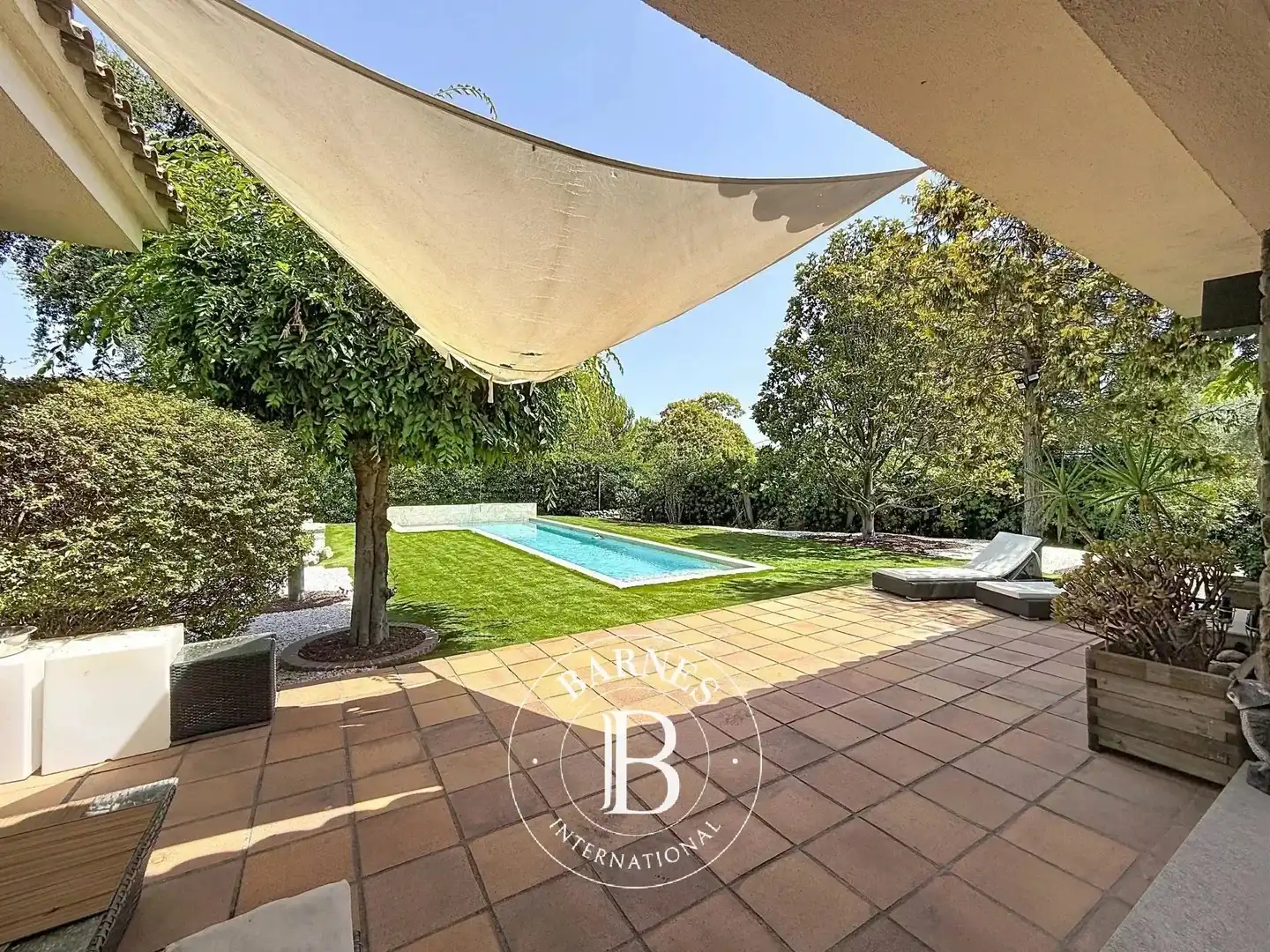 Terrassa de Casa o xalet en venda en Cerdanyola del Vallès amb Aire condicionat, Calefacció i Jardí privat