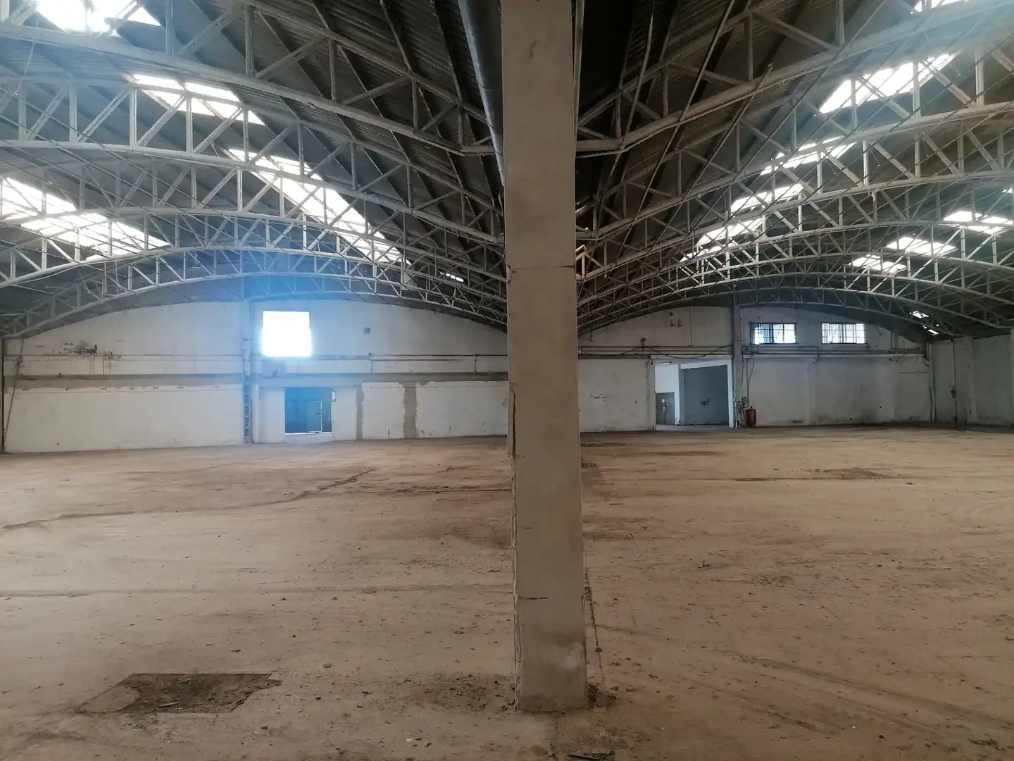 Nave industrial en venta en Alcàsser, imagen 2