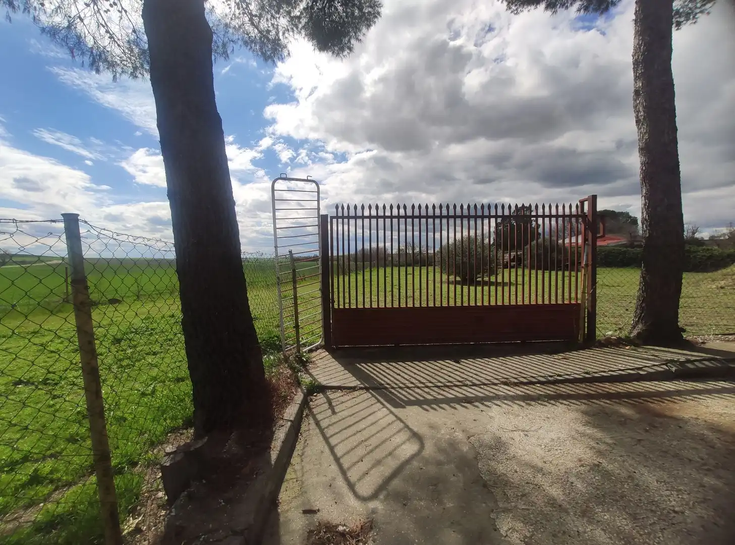 Terreni e lotti in vendita a La Dehesa de Moratalaz, imagen 2