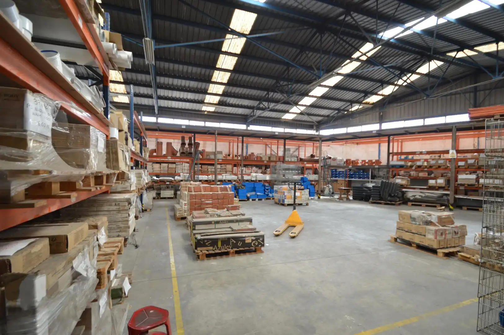 Nave industrial de alquiler en Almería