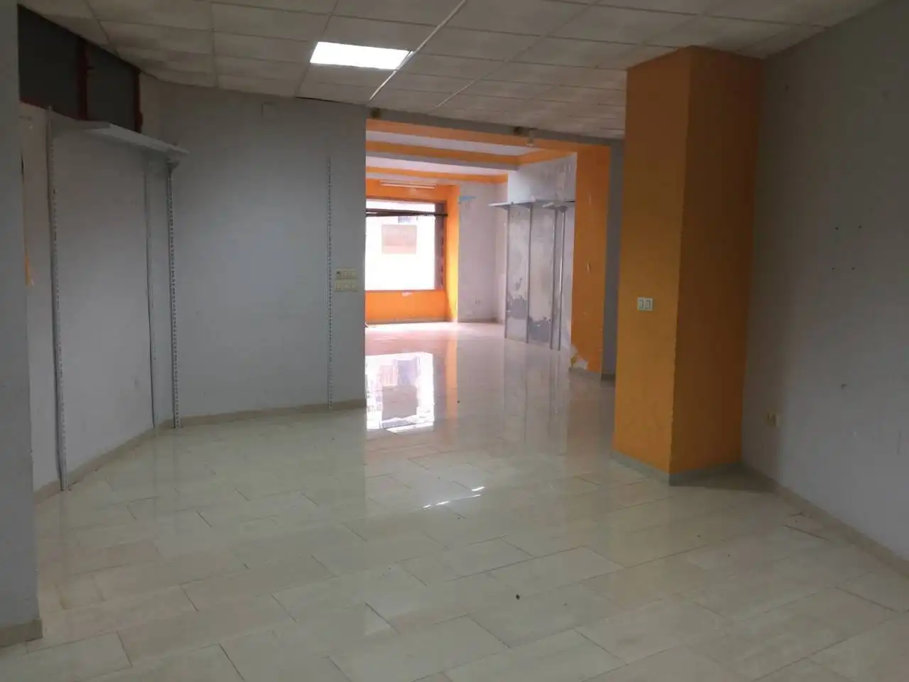 Local comercial en venda a Baena, imagen 6