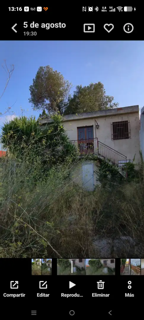 Villa avec terrasse à vendre à Urbanización Mullo de Crusa 52