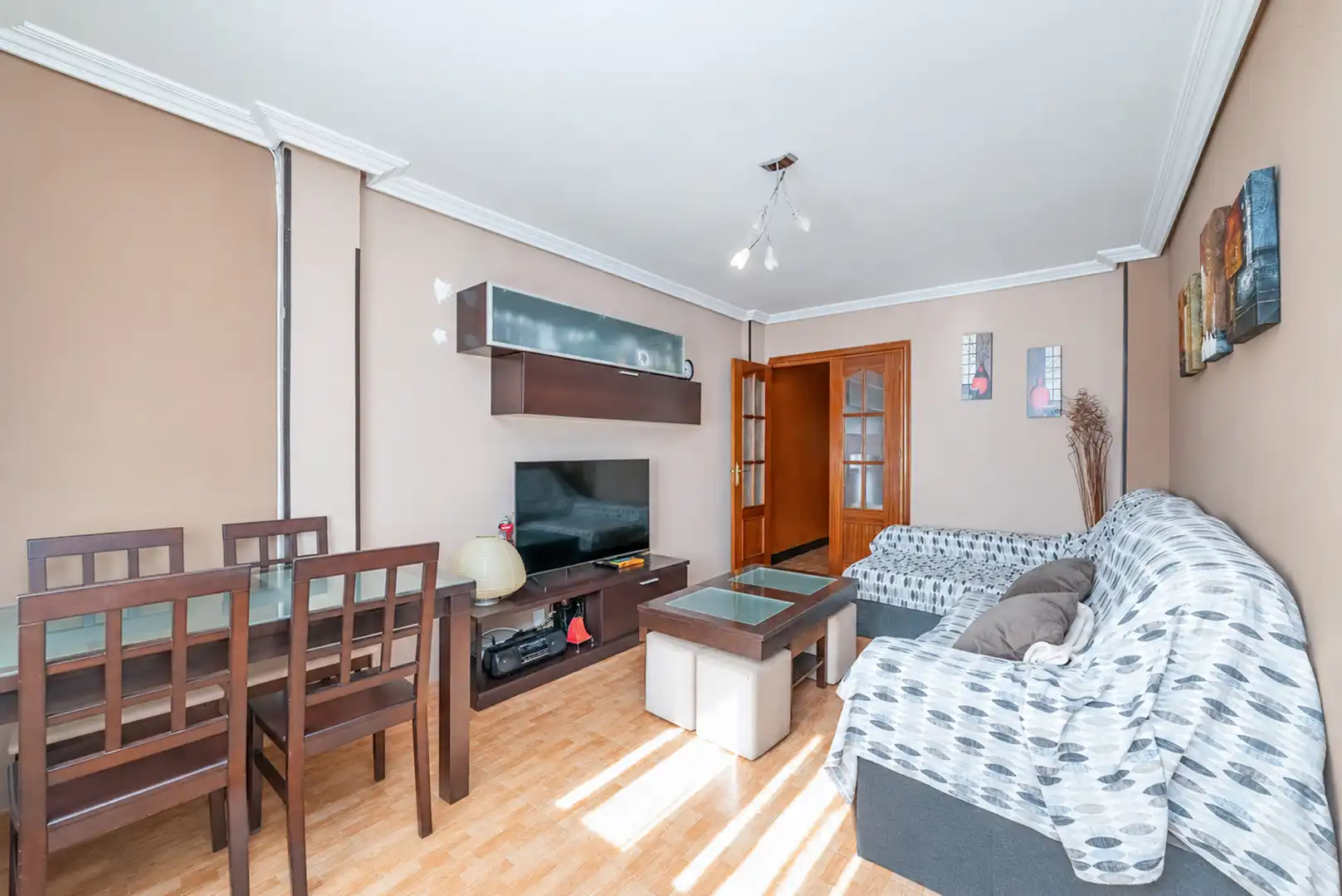 Sala de estar de Piso en venta en Parla con Calefacción y Terraza