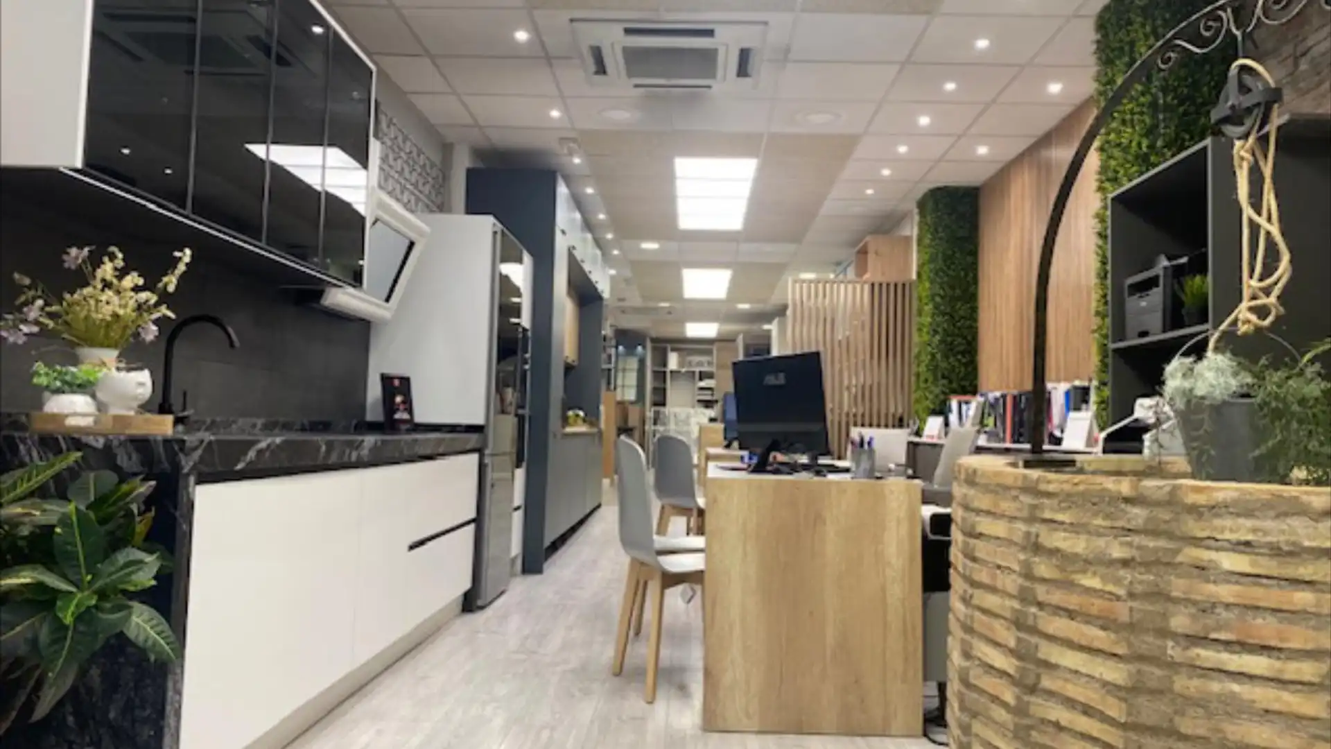 Cocina de Local en venta en  Zaragoza Capital