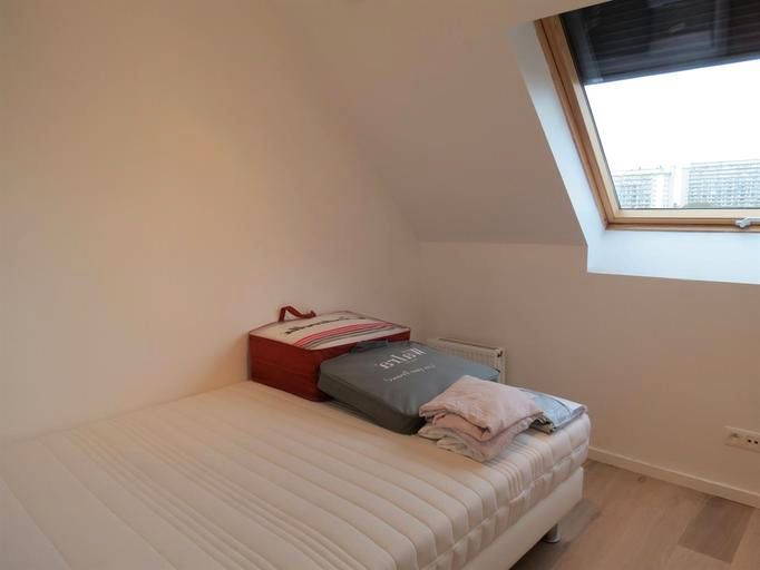 Habitación de Piso de alquiler en Girona Capital con Amueblado y Se aceptan mascotas