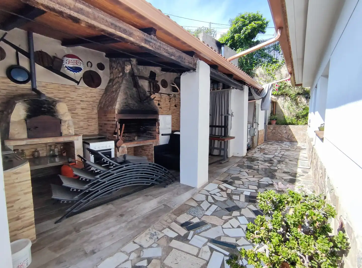 Detached house with terrace for sale in Canyelles, imagen 7
