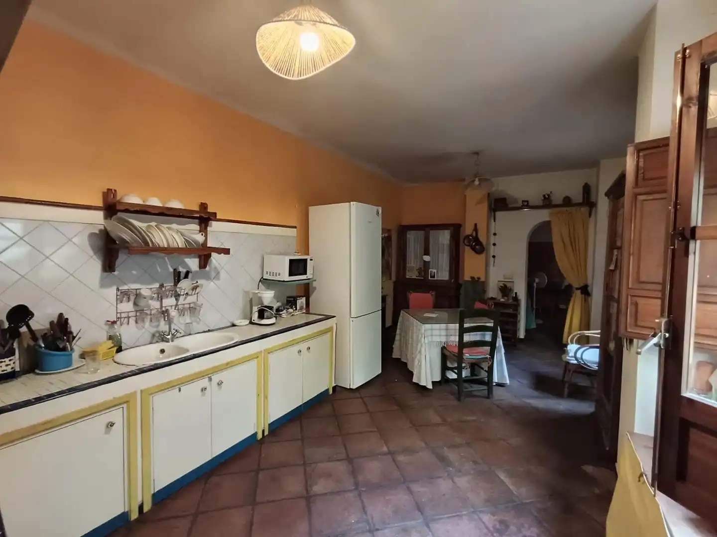 Cuina de Casa o xalet en venda en Córdoba amb Aire condicionat, Terrassa i Traster
