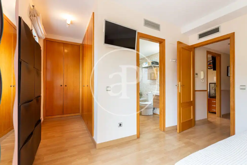 Bedroom of Houses for sale in Godelleta  with Air Conditioner, Heating and Private garden