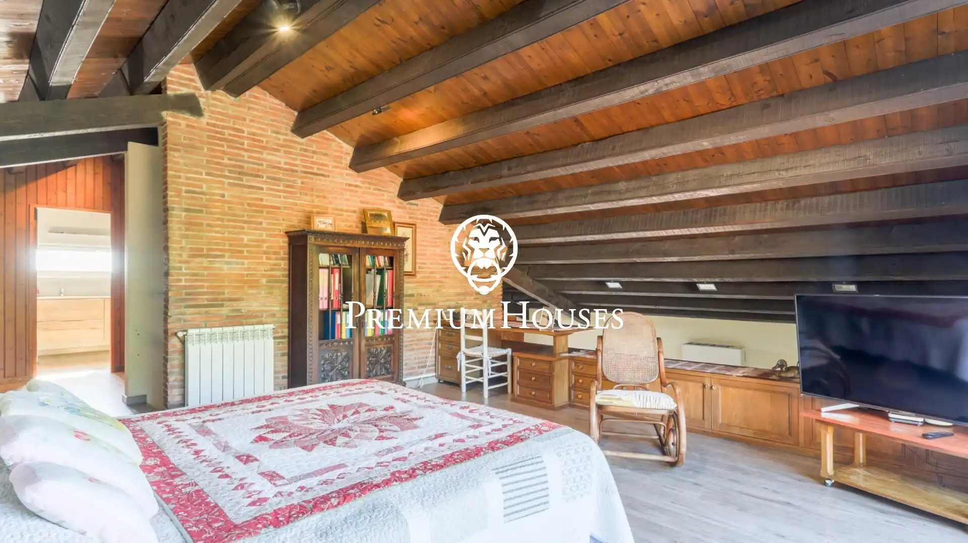 Habitación de Casa o chalet en venta en Mataró con Aire acondicionado, Calefacción y Jardín privado