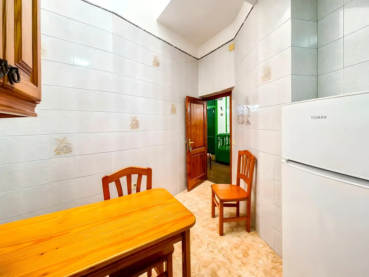 Cuina de Casa o xalet en venda en Las Palmas de Gran Canaria amb Terrassa, Traster i Moblat