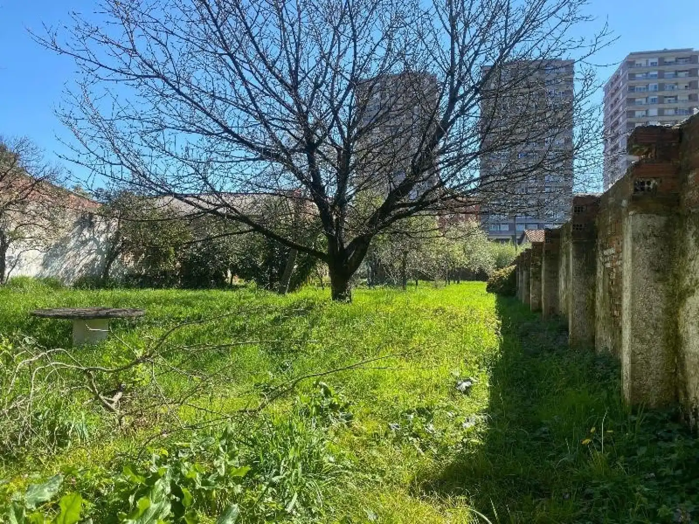 Casa o chalet en venta en Torrelavega  con Calefacción, Jardín privado y Terraza