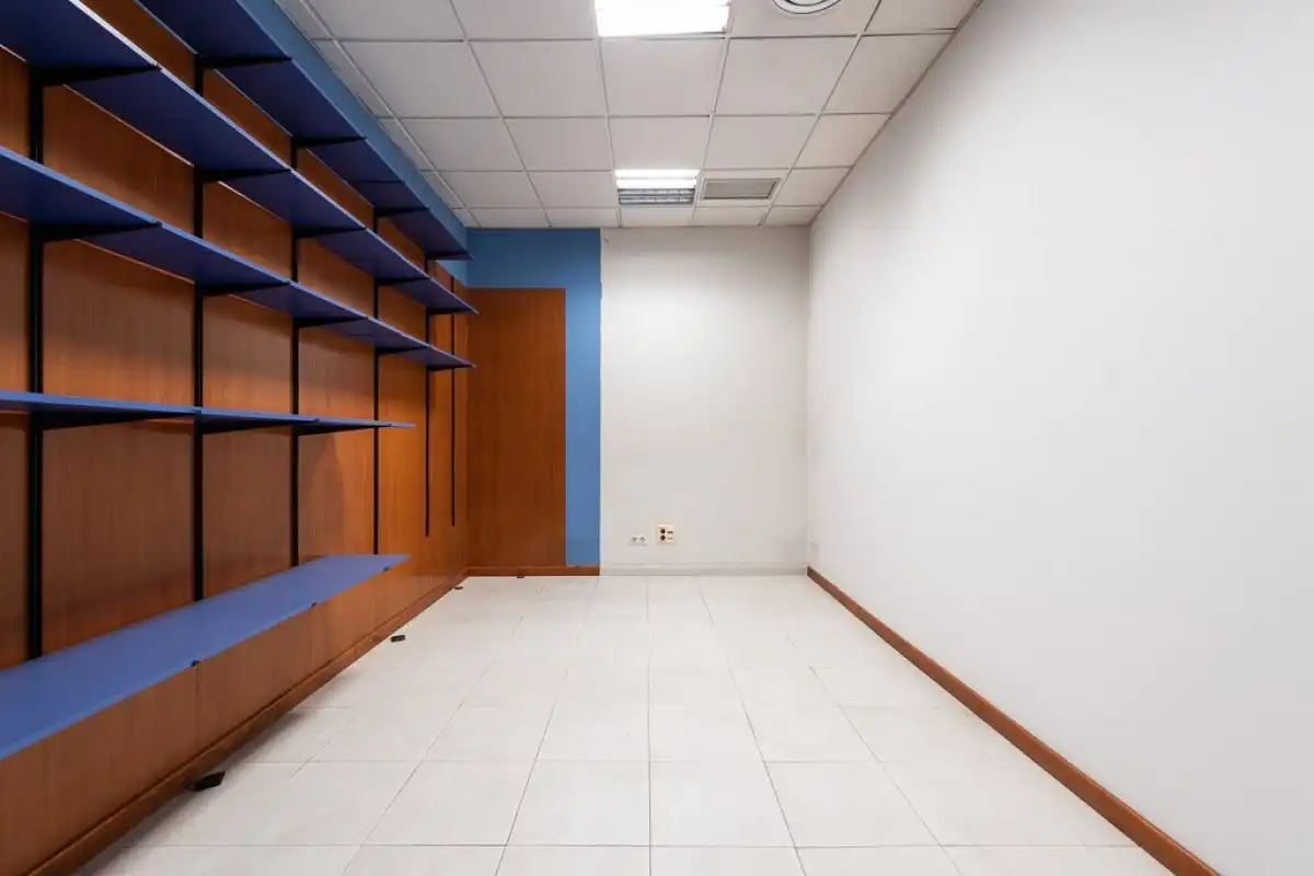 Oficina en venta en Ciudad Jardín