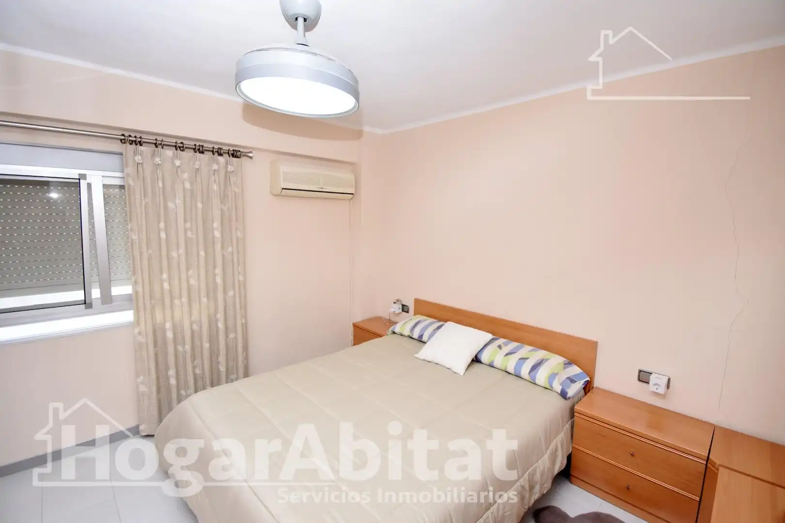 Schlafzimmer von Wohnung zum Verkauf in Alzira mit Klimaanlage und Balkon