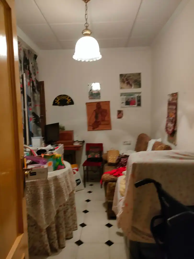 Habitación de Piso en venta en Bigastro con Amueblado