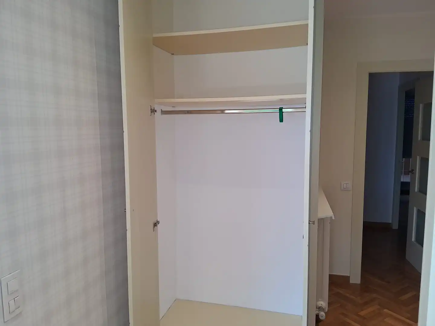 Schlafzimmer von Wohnung zum Verkauf in Sabadell mit Heizung, Parkett und Ofen