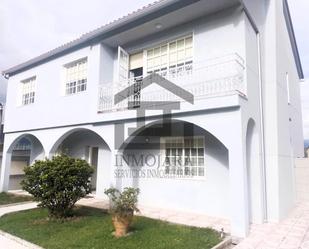 Exterior view of House or chalet for sale in Moaña  with Terrace and Balcony