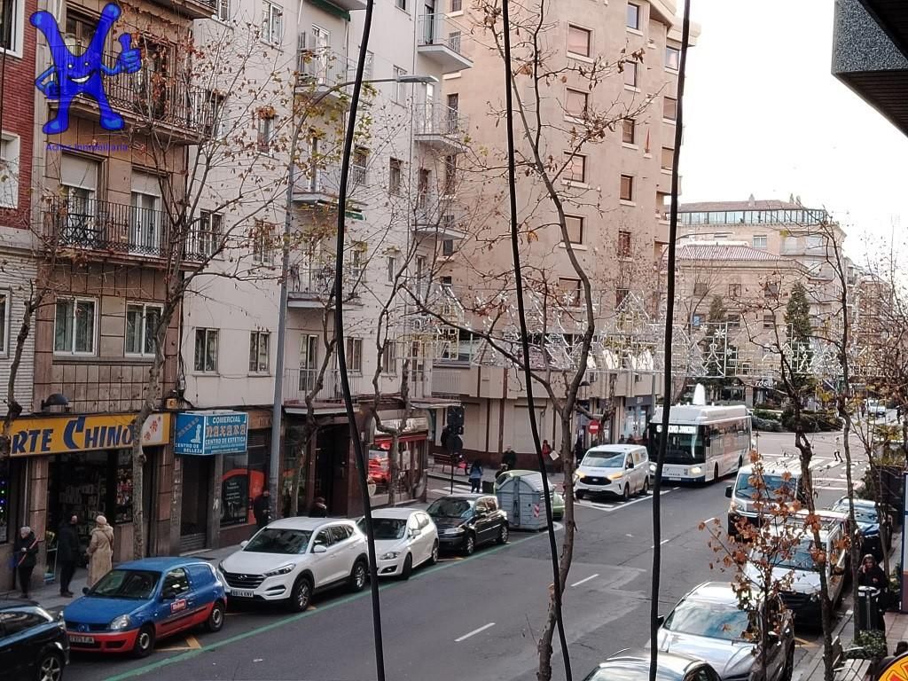 Exterior view of Premises for sale in Salamanca Capital  with Air Conditioner