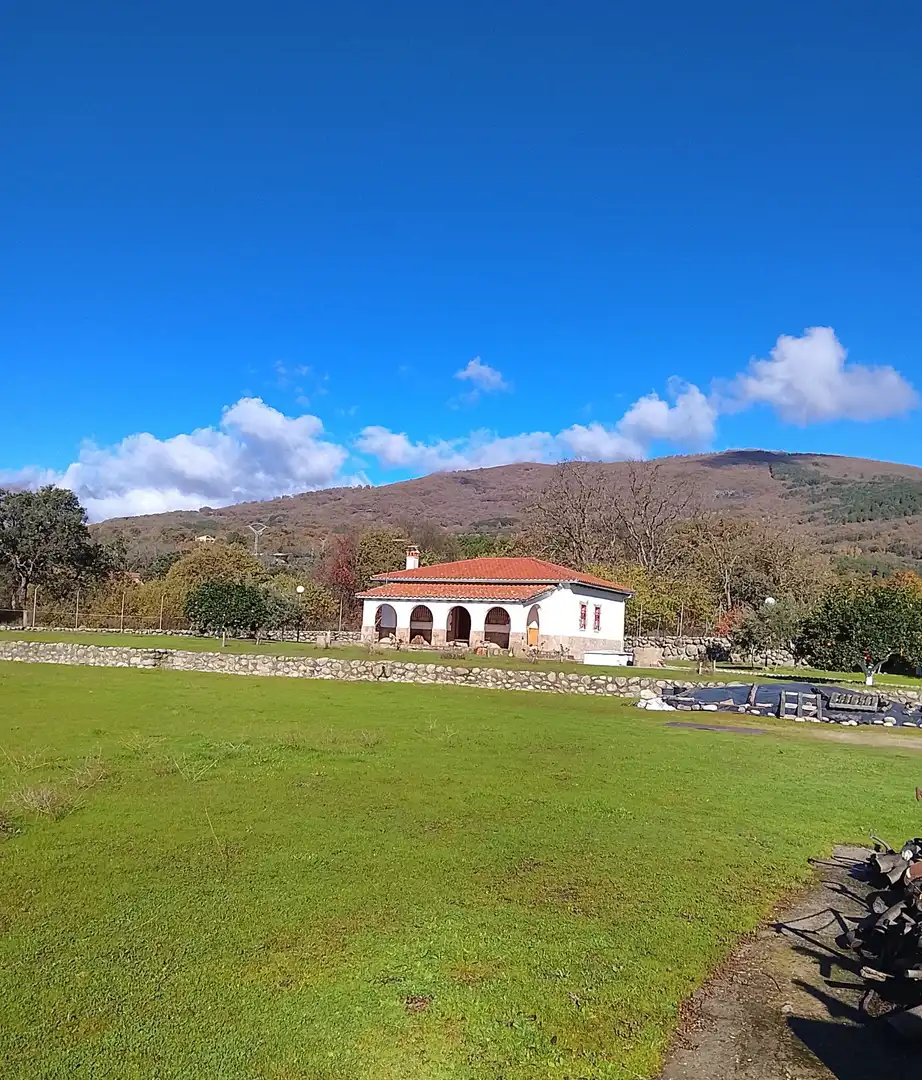 Vista exterior de Terreno en venta en Candeleda