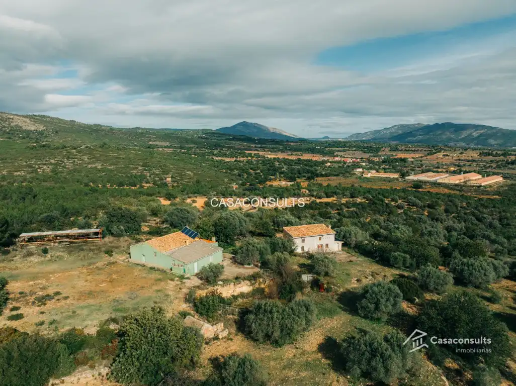 Casa rustica con terrazza in vendita a Useras /  Les Useres, imagen 2
