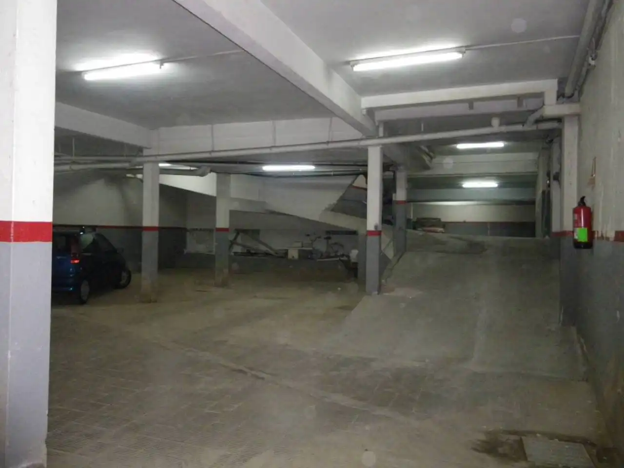 Garage for rent in Carretera DE CALAFELL, 36, Centre - Estació