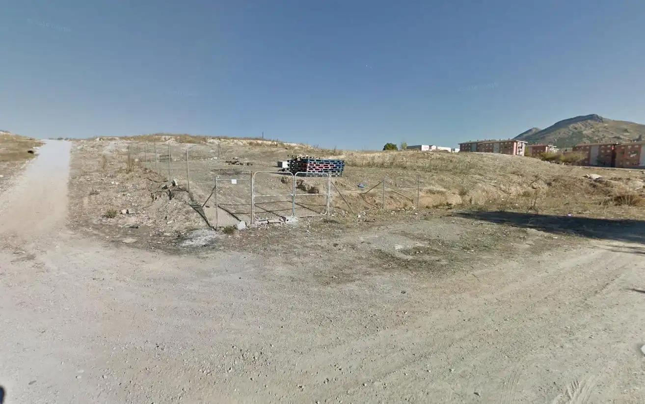 Terreny residencial en venda a Pinos Puente, imagen 2