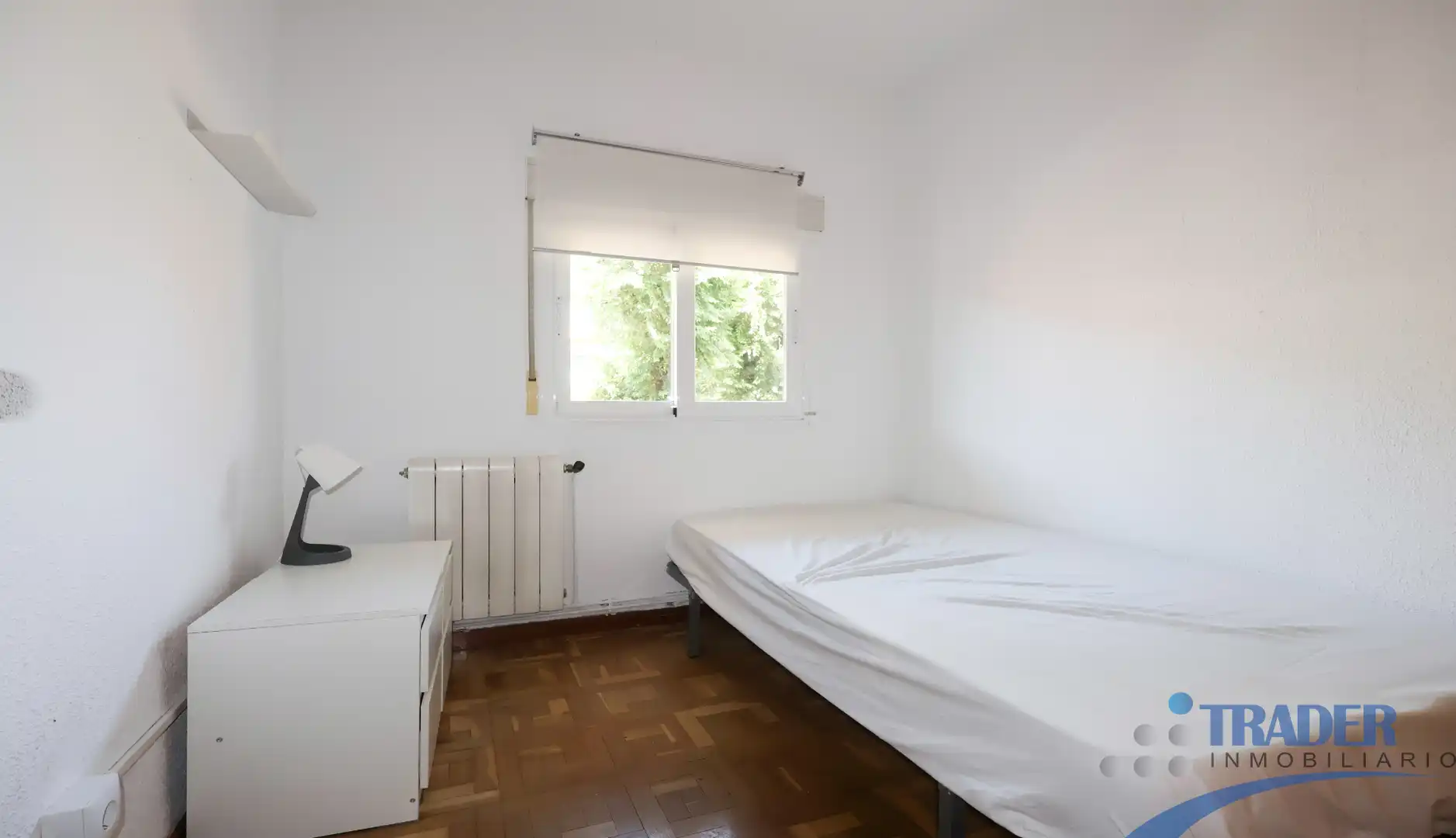 Dormitori de Pis en venda en Leganés amb Jardí privat, Terrassa i Balcó