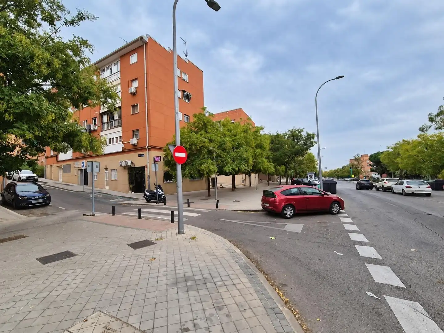 Vista exterior de Piso en venta en Puente de Vallecas