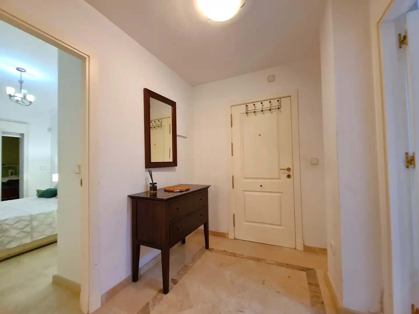 Apartament en venda en Sotogrande amb Jardí privat, Terrassa i Moblat