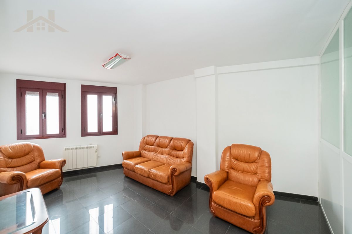 Wohnung zum verkauf in Villamantilla mit Heizung, Abstellraum und Gemeinschaftspool