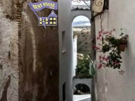 Vista exterior de Casa adosada en venda en Arcos de la Frontera amb Moblat