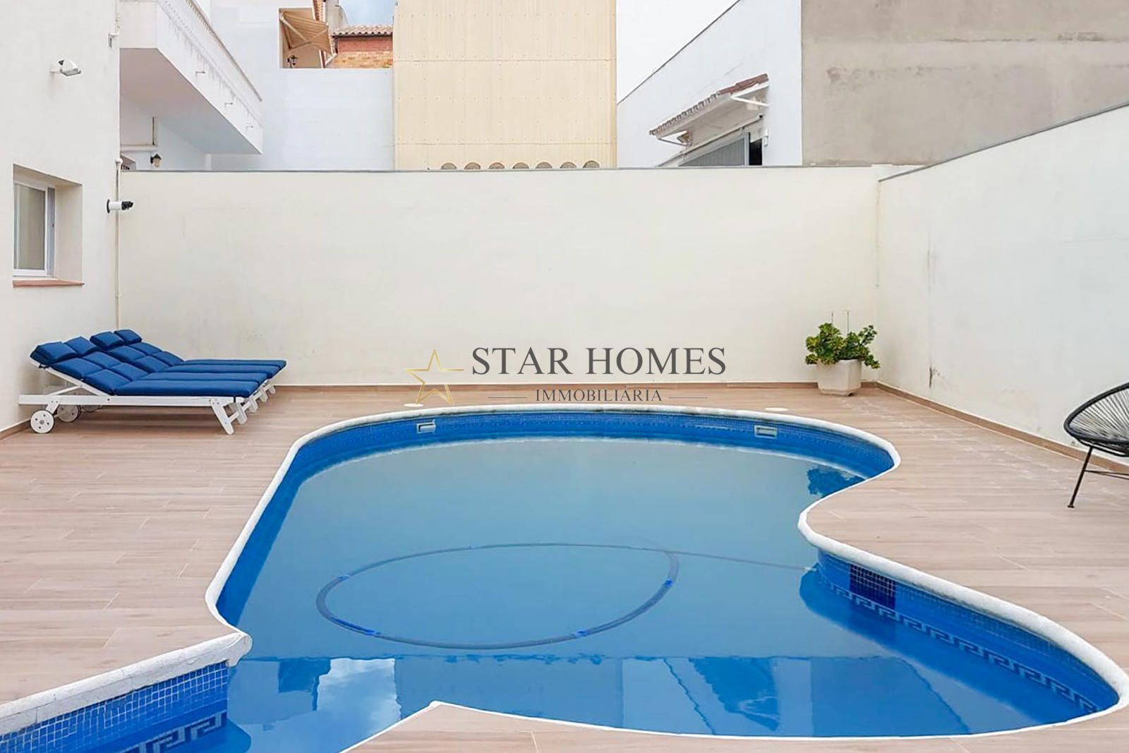 Swimming pool of House or chalet for sale in Gandesa  with Air Conditioner, Heating and Terrace