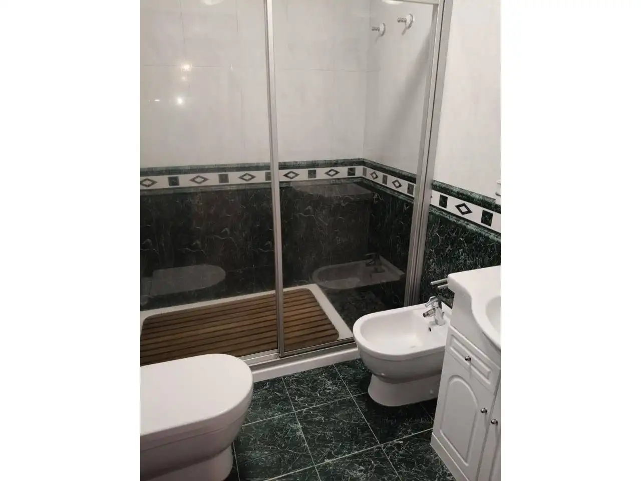 Baño de Piso en venta en Cariño con Calefacción, Trastero y Amueblado